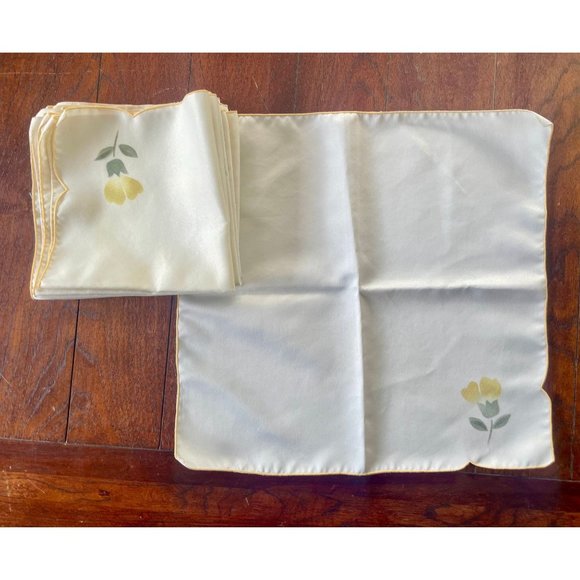 Vintage Napkins with Yellow Floral Stamp and Yellow Border Set of 8 square napki - Picture 4 of 9